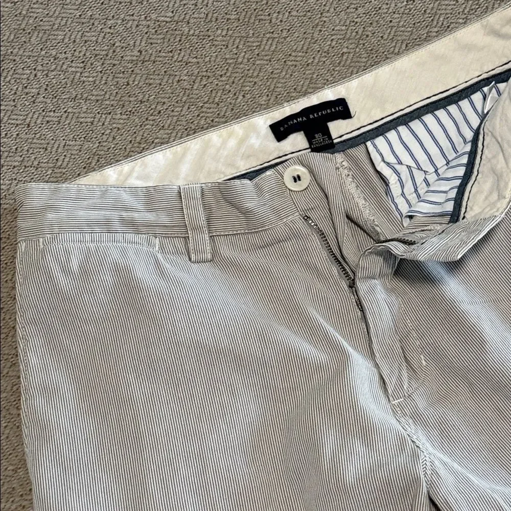 Banana Republic excellent no